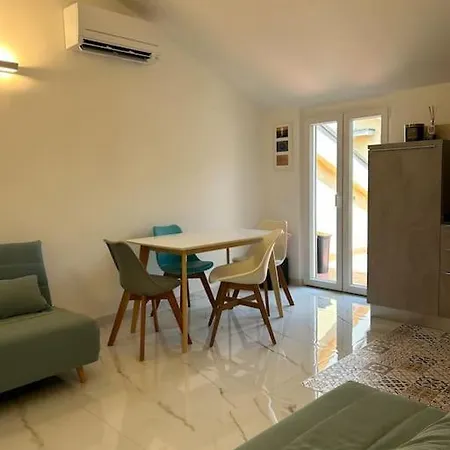 Casa Marco Aurelio Al Mare Appartamento Marina di Massa