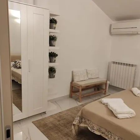 Casa Marco Aurelio Al Mare Appartamento *